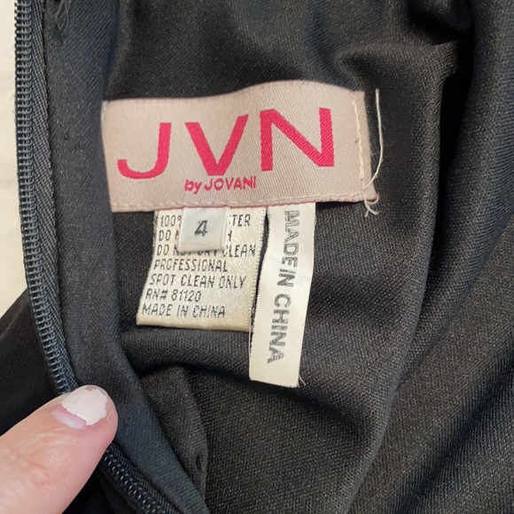 Stunning dress - Picture 6 of 6